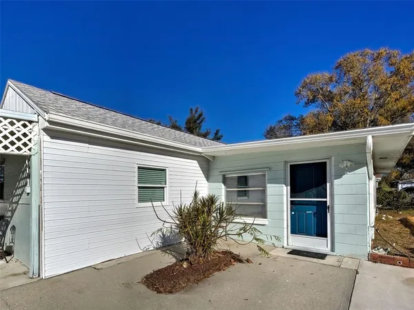 $2,500 | 313 Jessica Street North, Nokomis, FL 34275