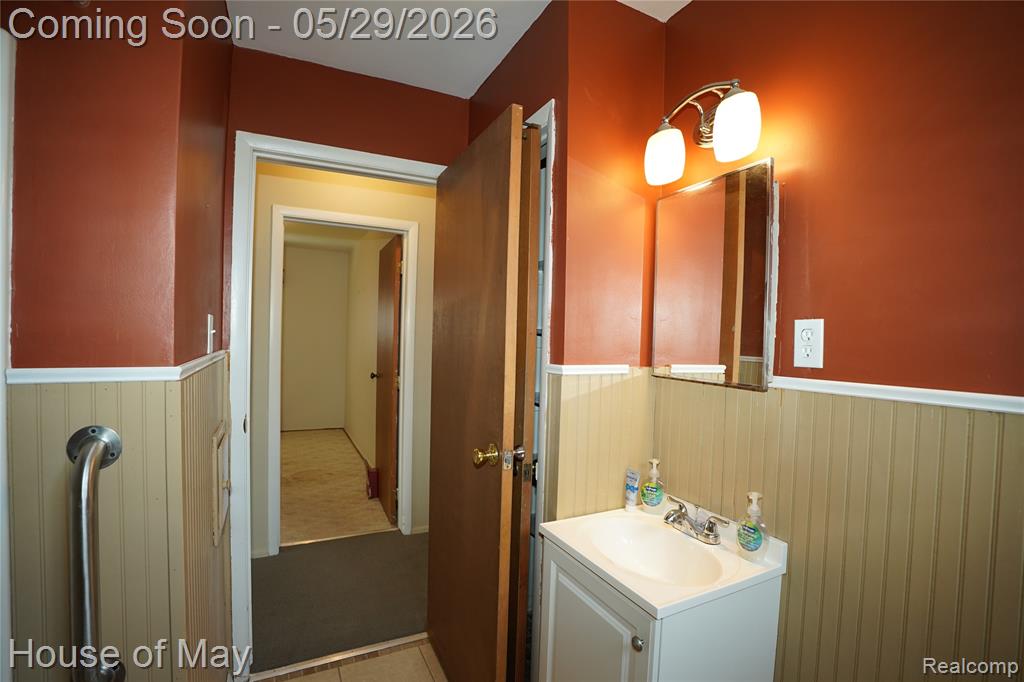 18233 Ruth Street Melvindale, MI 48122 - Photo 8 of 17