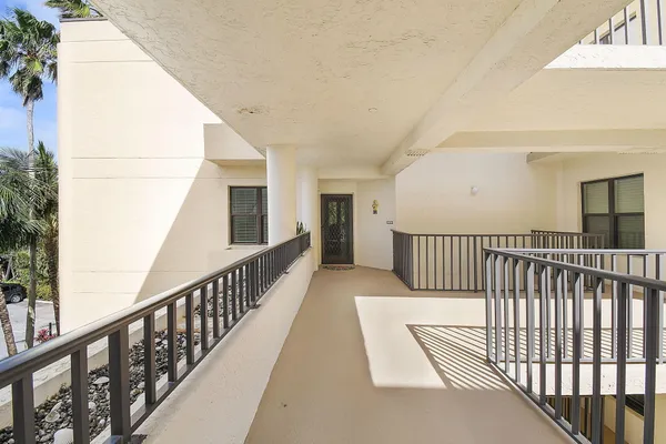 $415,000 | 221 Northeast Plantation Road, Unit 316, Jensen Beach, FL 34957