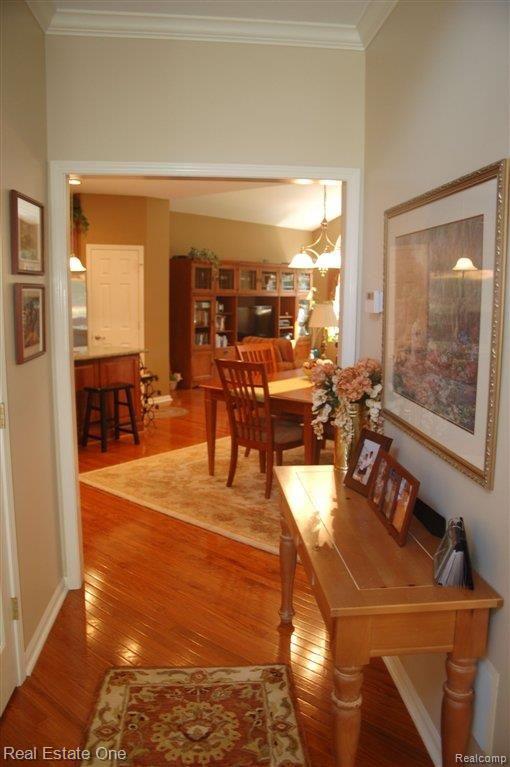 2453 Winding Brook Court, Unit 50 Rochester, MI 48309 - Photo 5 of 19 foyer 2.JPG