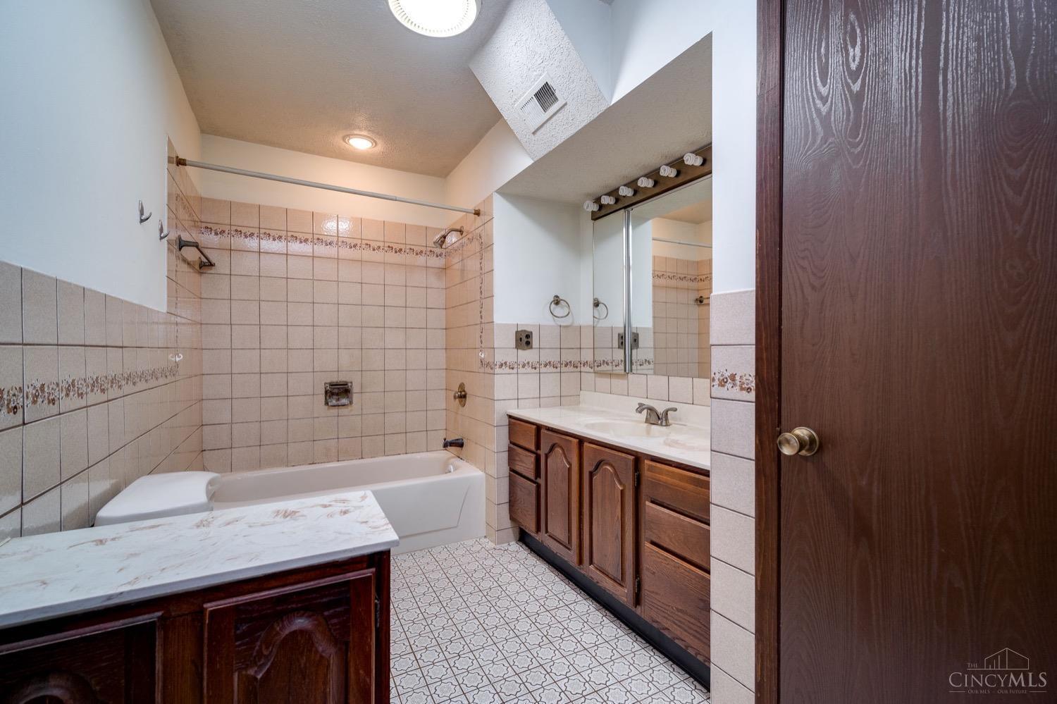 5818 Winton Road Fairfield, OH 45014 - Photo 23 of 31 Gallery Image 23