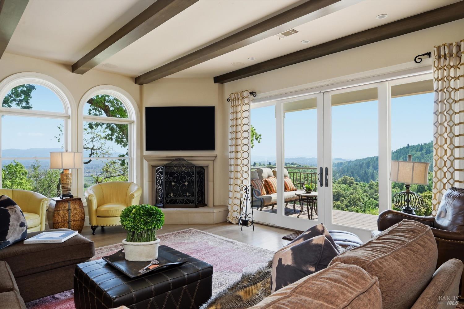 3277 Dry Creek Road Napa, CA 94558 - Photo 10 of 72