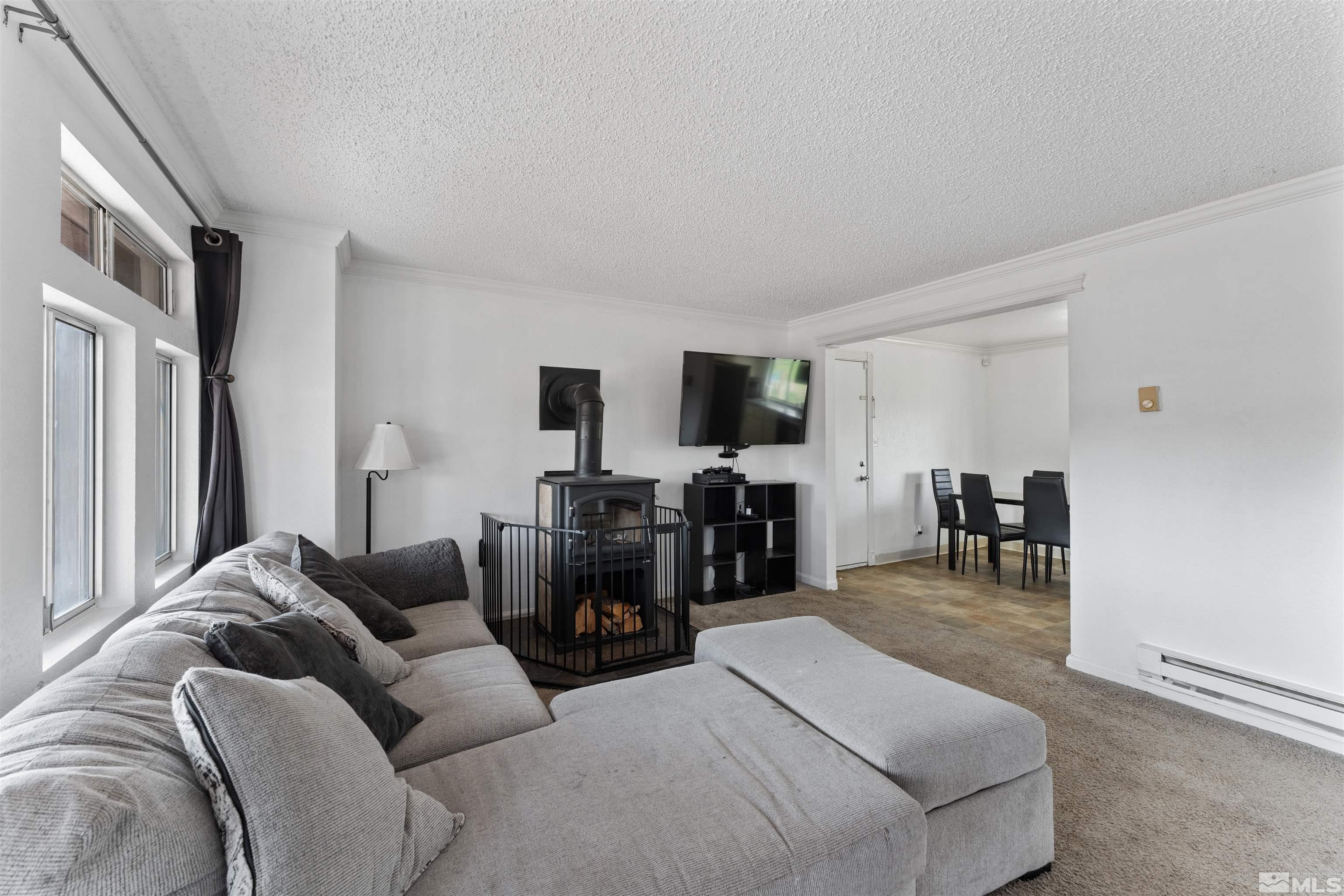 17459 Cold Springs Drive Reno, NV 89508 - Photo 5 of 19 Photo 5