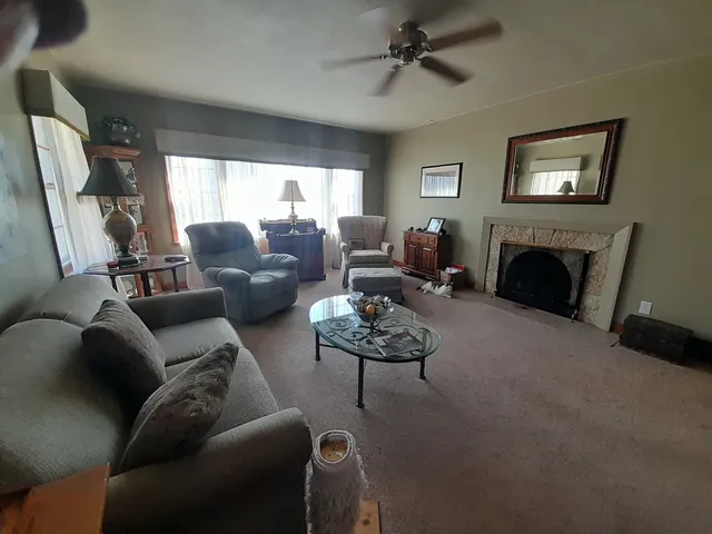 $200,000 | 800 14th Avenue, Mendota, IL 61342