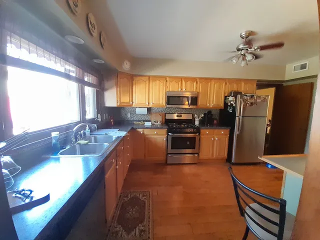 $200,000 | 800 14th Avenue, Mendota, IL 61342