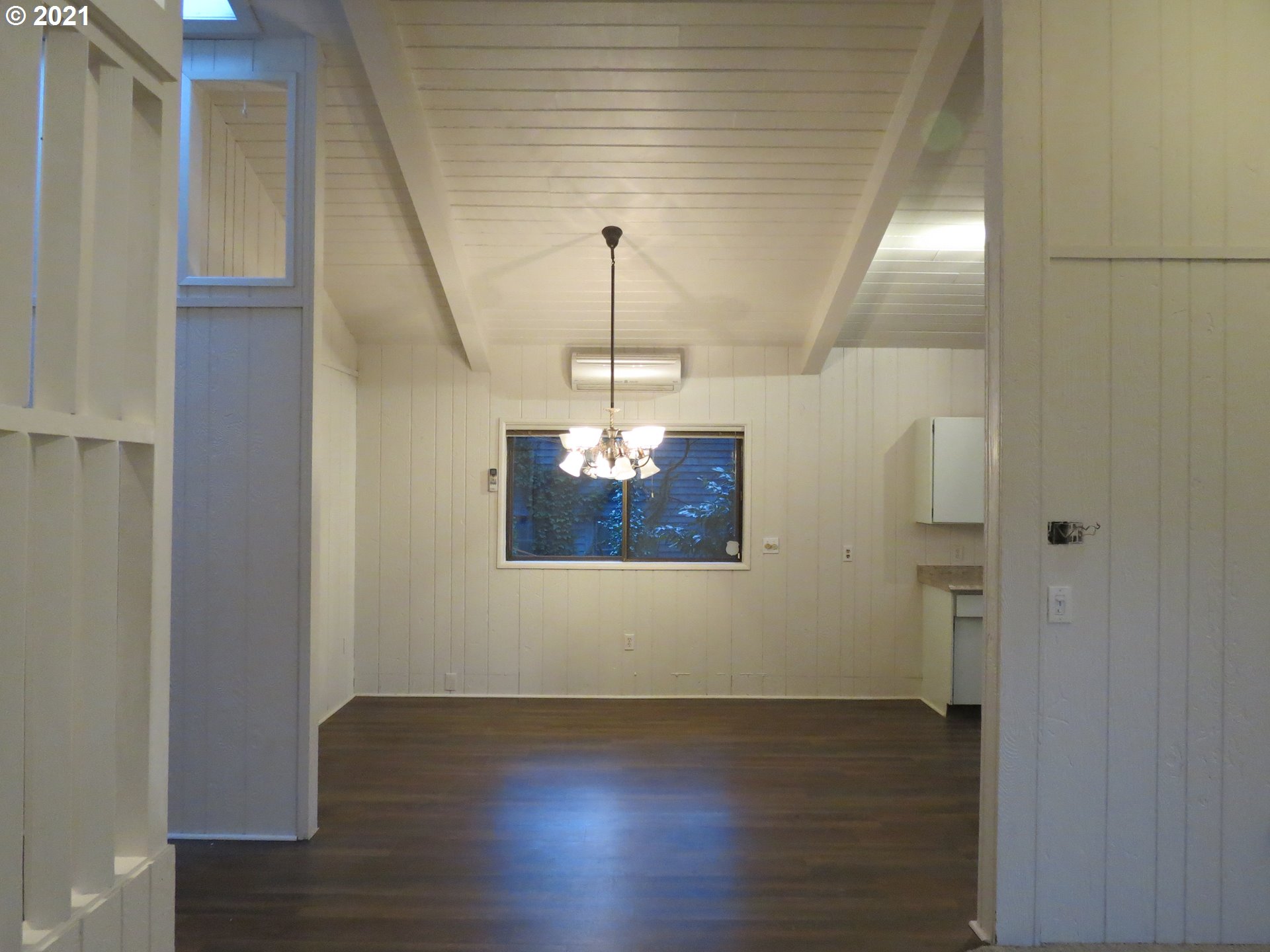 3939 Southwest Spring Garden Street Portland, OR 97219 - Photo 8 of 25 Gallery Image 8