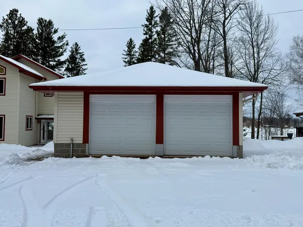 $899,000 | 38727 Sunset Bay Road, Sturgeon Lake, MN 55783