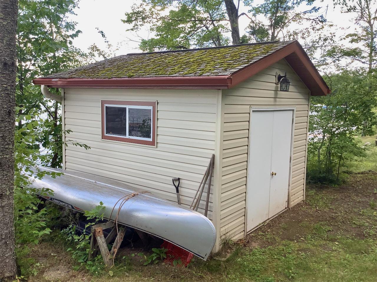 38727 Sunset Bay Road Sturgeon Lake, MN 55783 - Photo 9 of 42