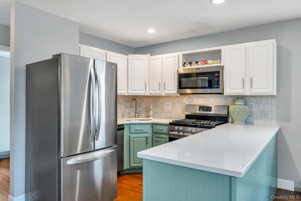 43 Comus Road Rocky Point, NY 11778 - Photo 14 of 28