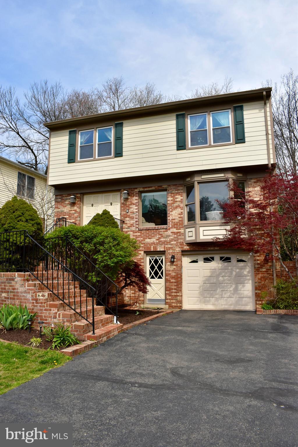 6856 Chelsea Road McLean, VA 22101 - Photo 3 of 67 Gallery Image 3