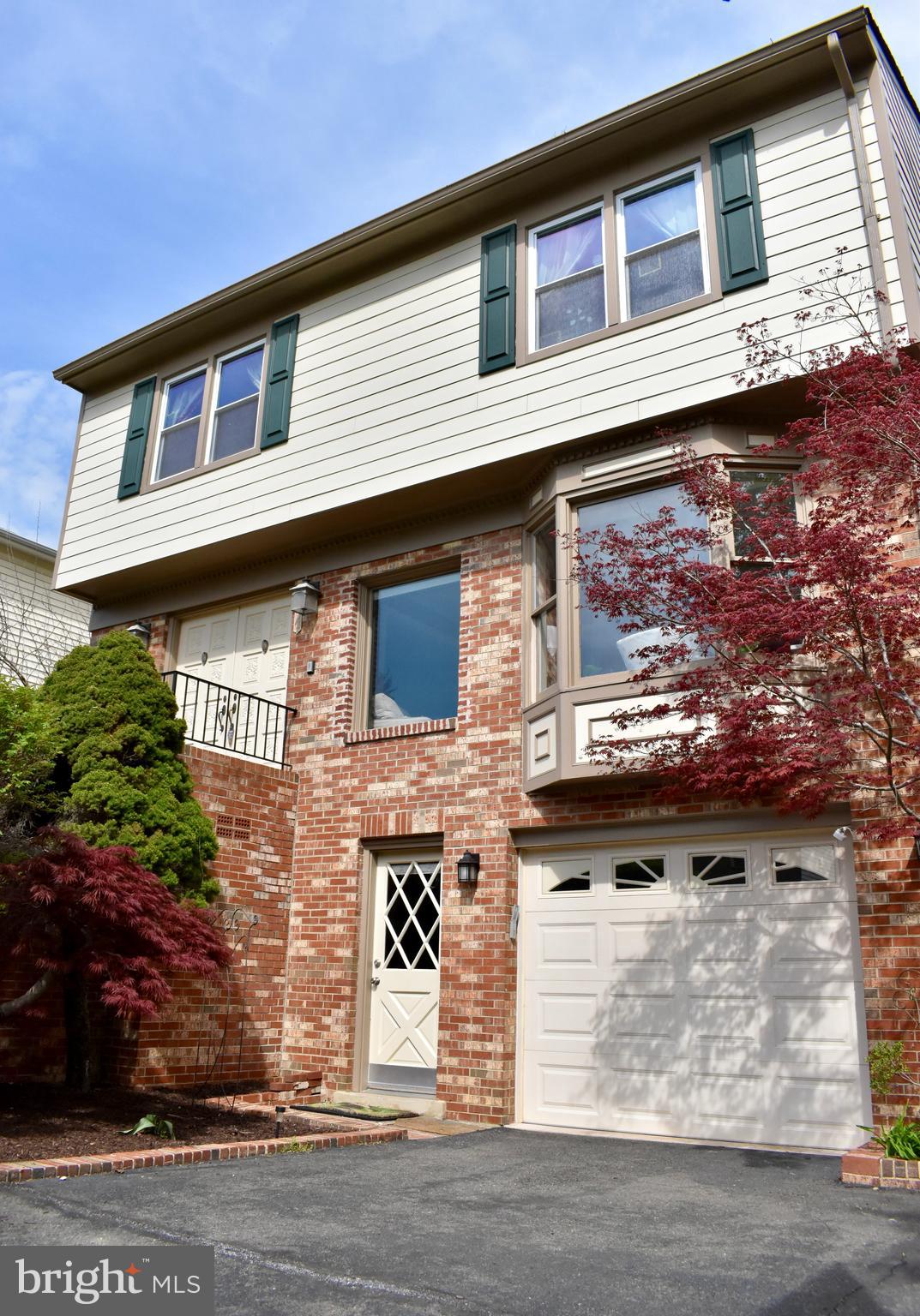 6856 Chelsea Road McLean, VA 22101 - Photo 4 of 67 Gallery Image 4