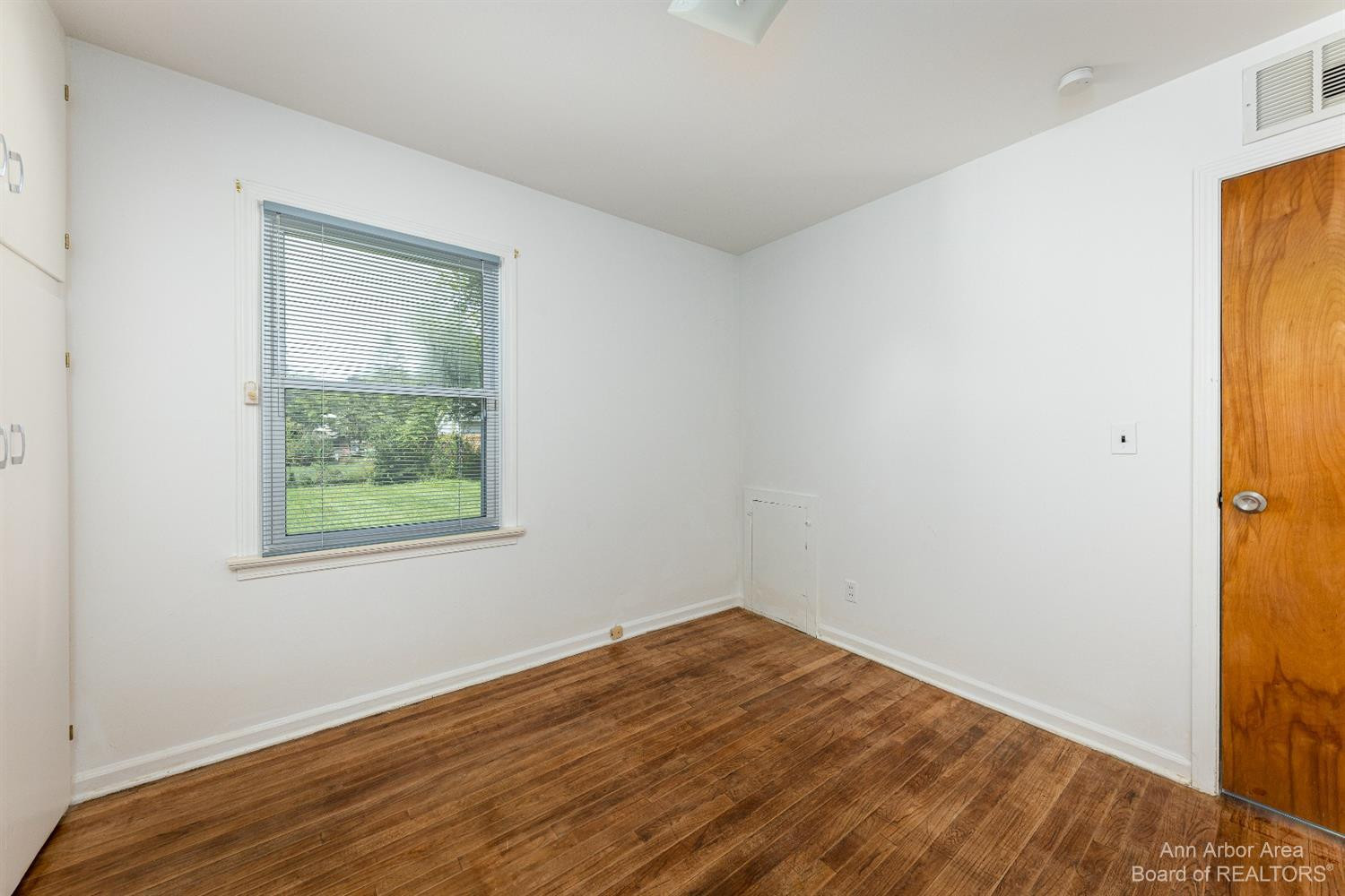 3064 Rosedale Street Ann Arbor, MI 48108 - Photo 18 of 32 Photo 18