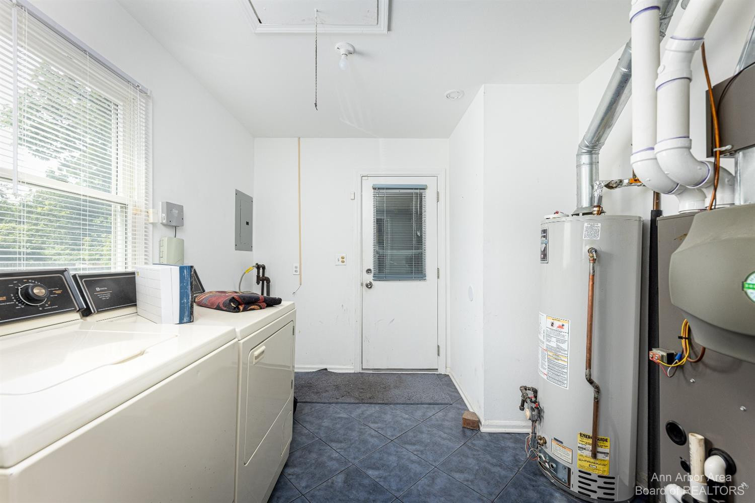 3064 Rosedale Street Ann Arbor, MI 48108 - Photo 23 of 32 Photo 23