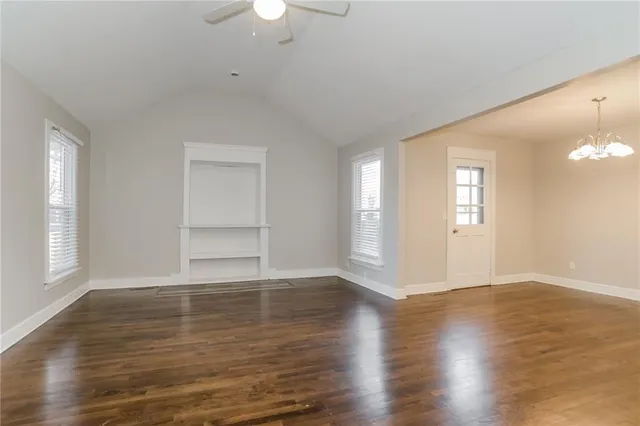 $1,895 | 12806 Richmond Avenue, Grandview, MO 64030