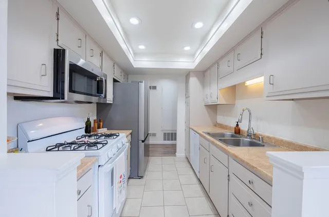 $405,000 | 2412 North Main Street, Unit G, Salinas, CA 93906