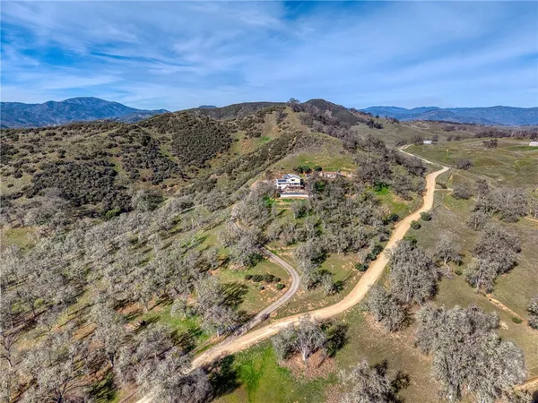 $925,000 | 3774 Leal Drive, Lakeport, CA 95453