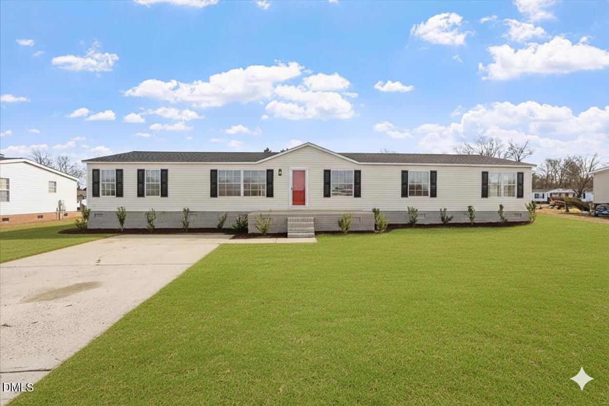 371 Woodland Church front