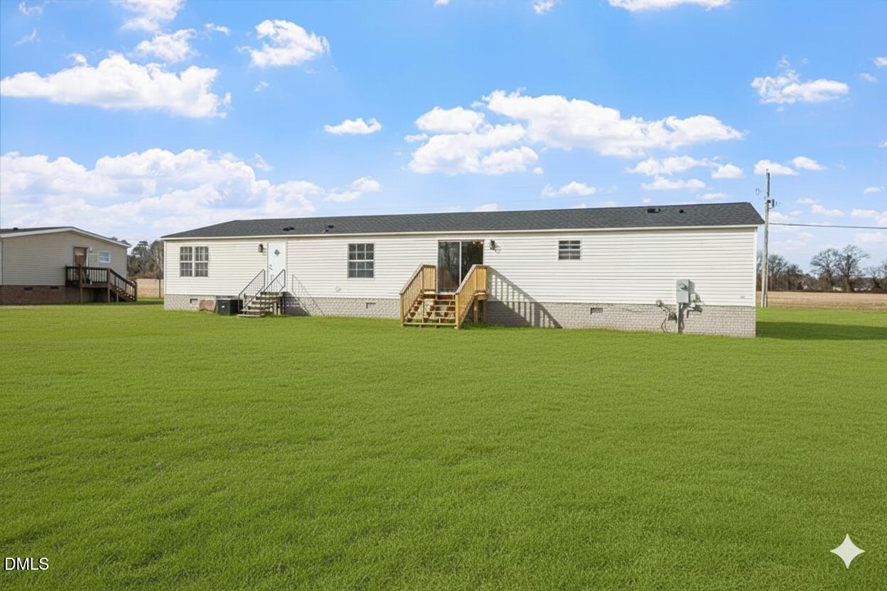 371 Woodland Church Road Dudley, NC 28333 - Photo 30 of 30 371 Woodland Church back