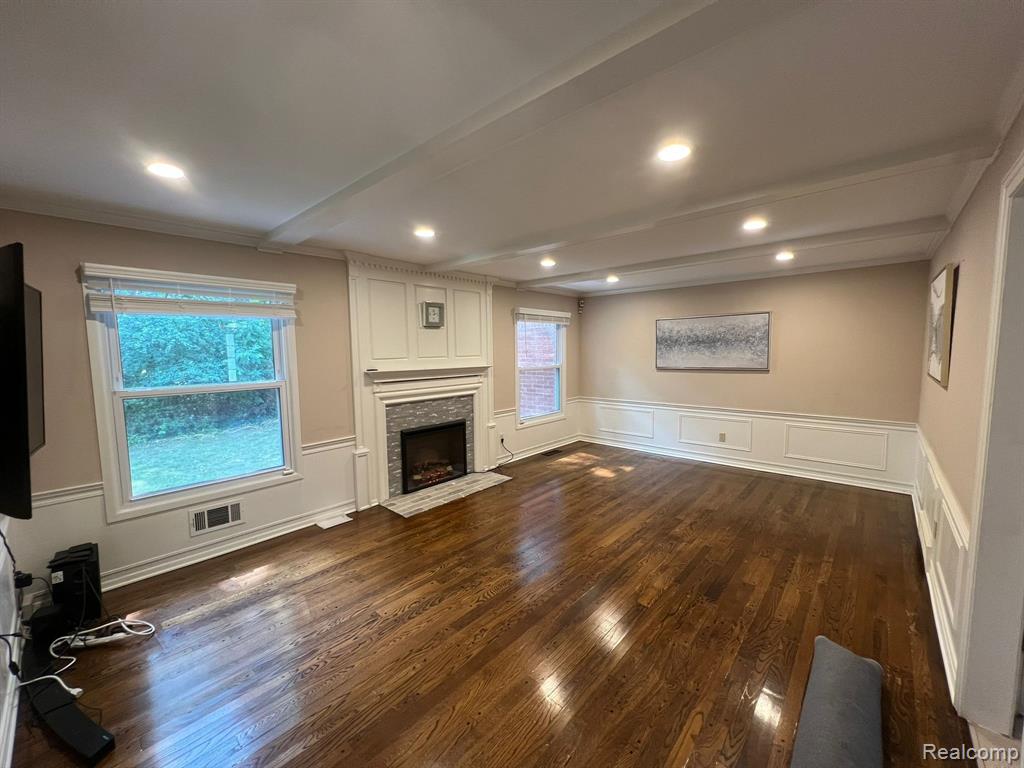 4387 Patrick Road West Bloomfield, MI 48322 - Photo 24 of 76