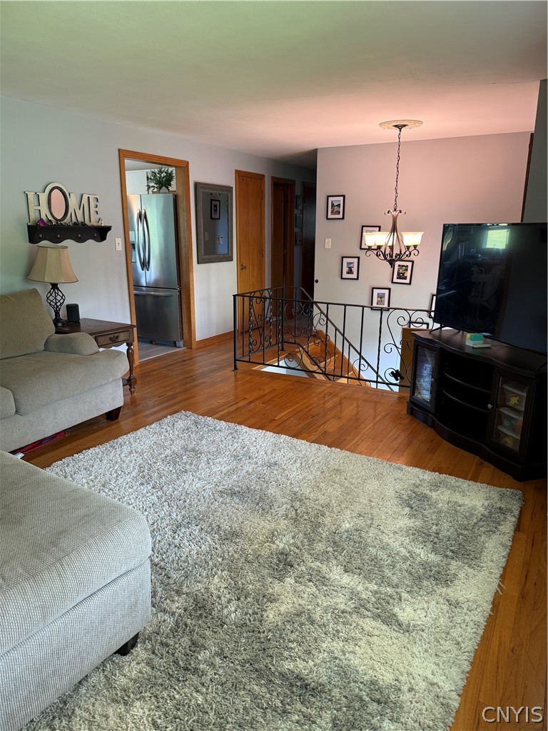 268 County Rte 24 Minetto, NY 13126 - Photo 2 of 21 Spacious Livingroom