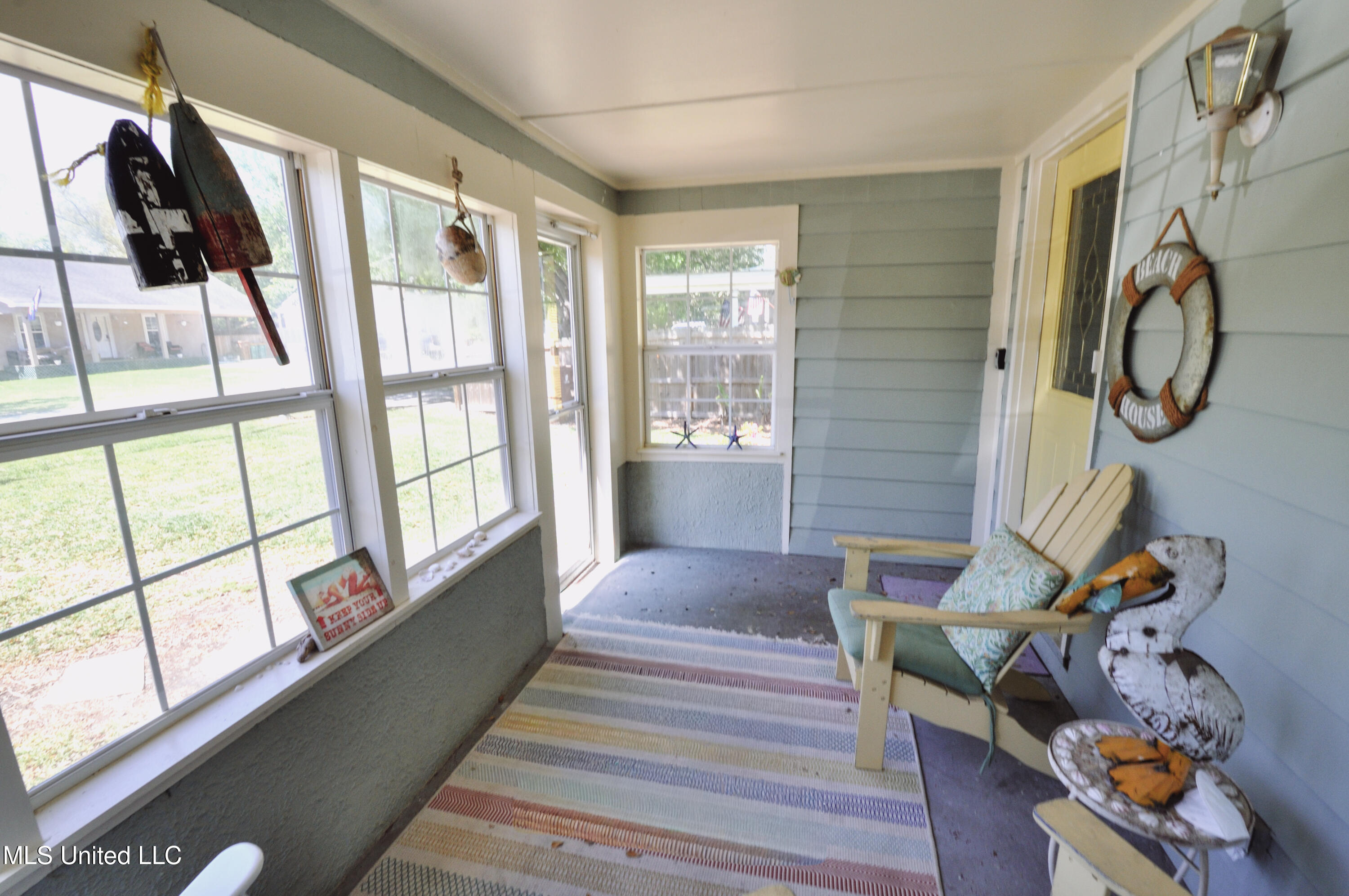 129 Ocean Wave Avenue Long Beach, MS 39560 - Photo 5 of 34 DSC_9663