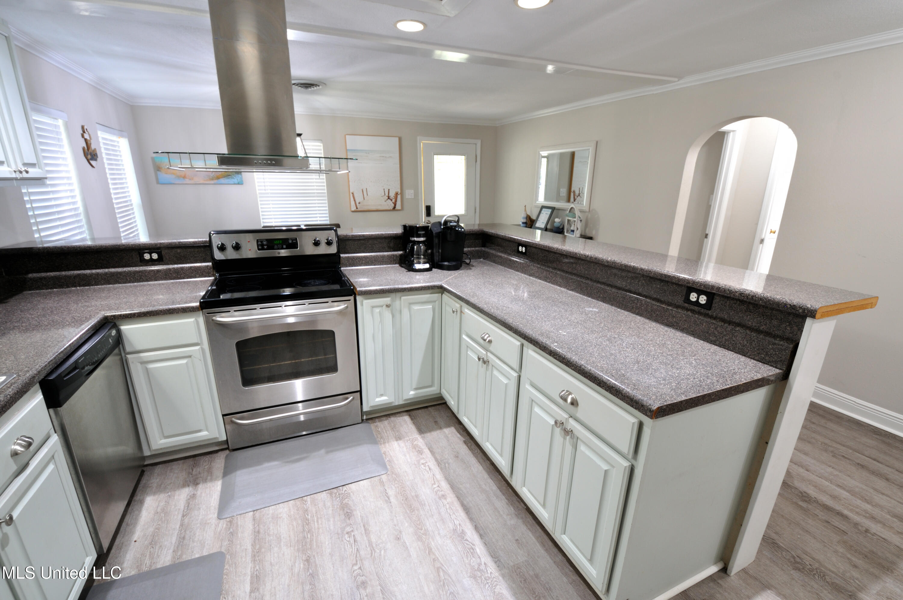 129 Ocean Wave Avenue Long Beach, MS 39560 - Photo 10 of 34 DSC_9605