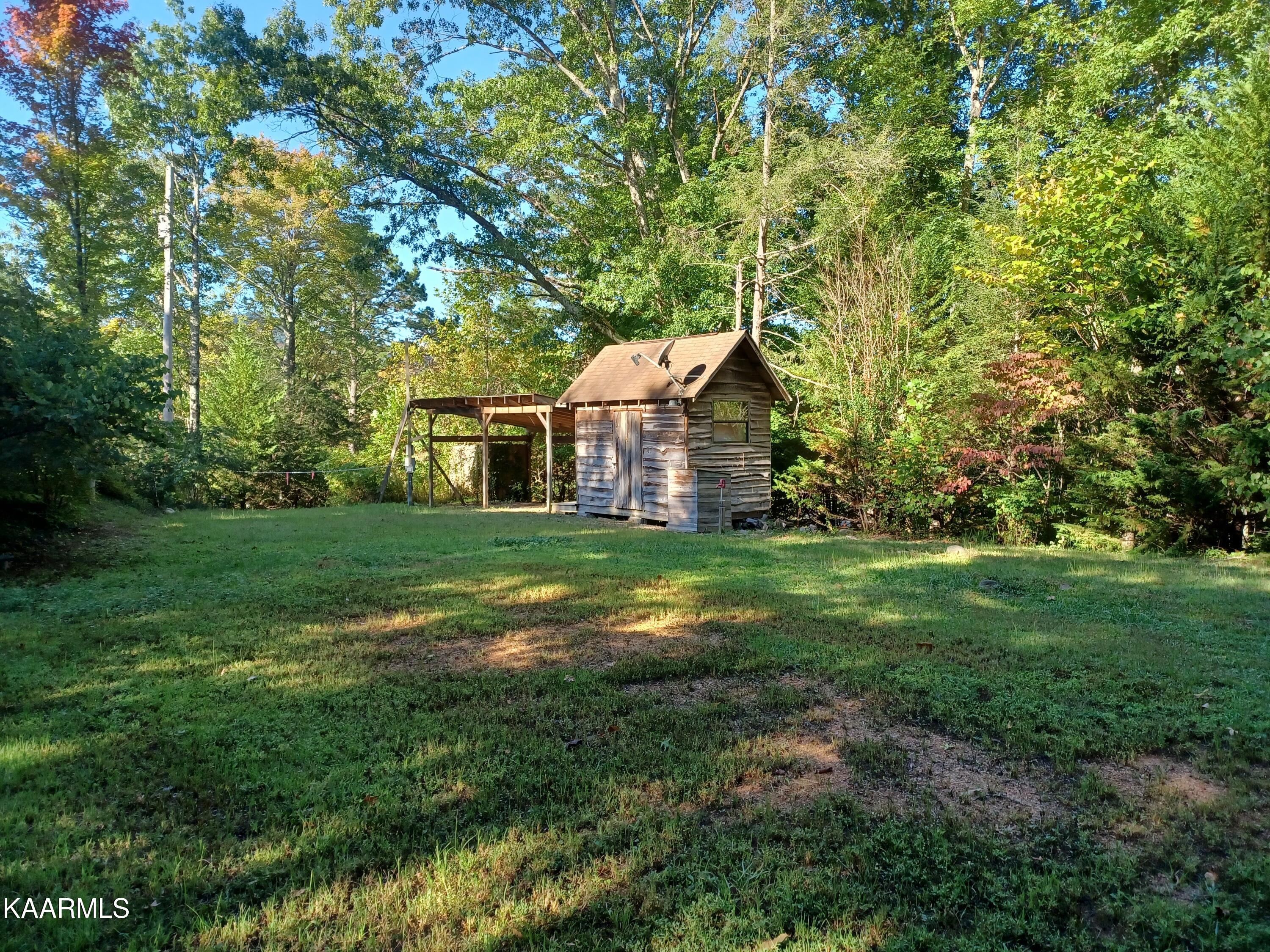 604 Pine Knob Road Pigeon Forge, TN 37863 - Photo 1 of 11 Lot shed