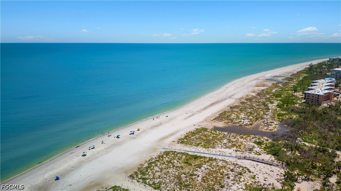 485 Peachtree Road Sanibel, FL 33957 - Photo 24 of 24 a view of an ocean beach