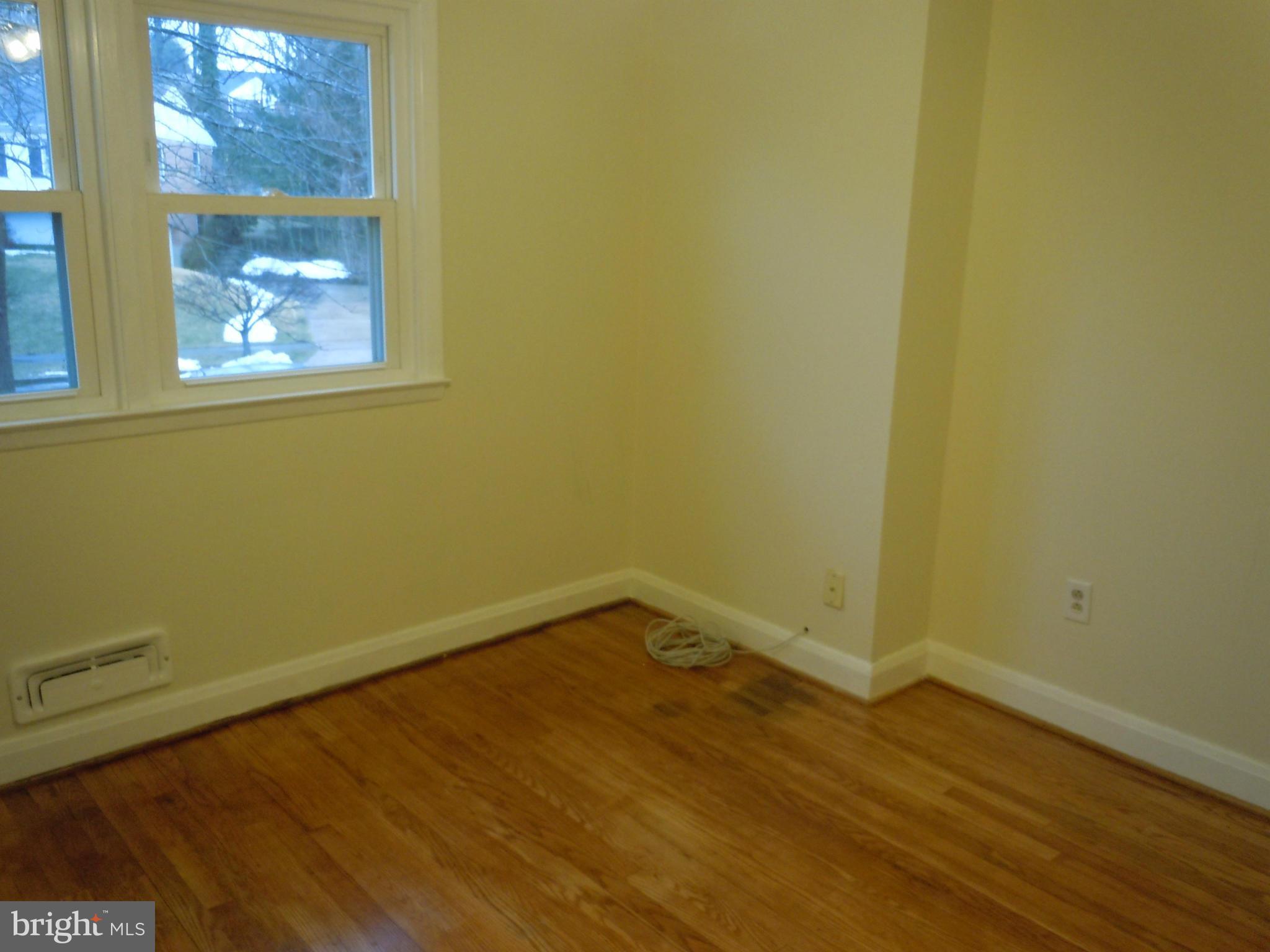 44 Croftley Road Lutherville-Timonium, MD 21093 - Photo 18 of 30 Bedroom 3
