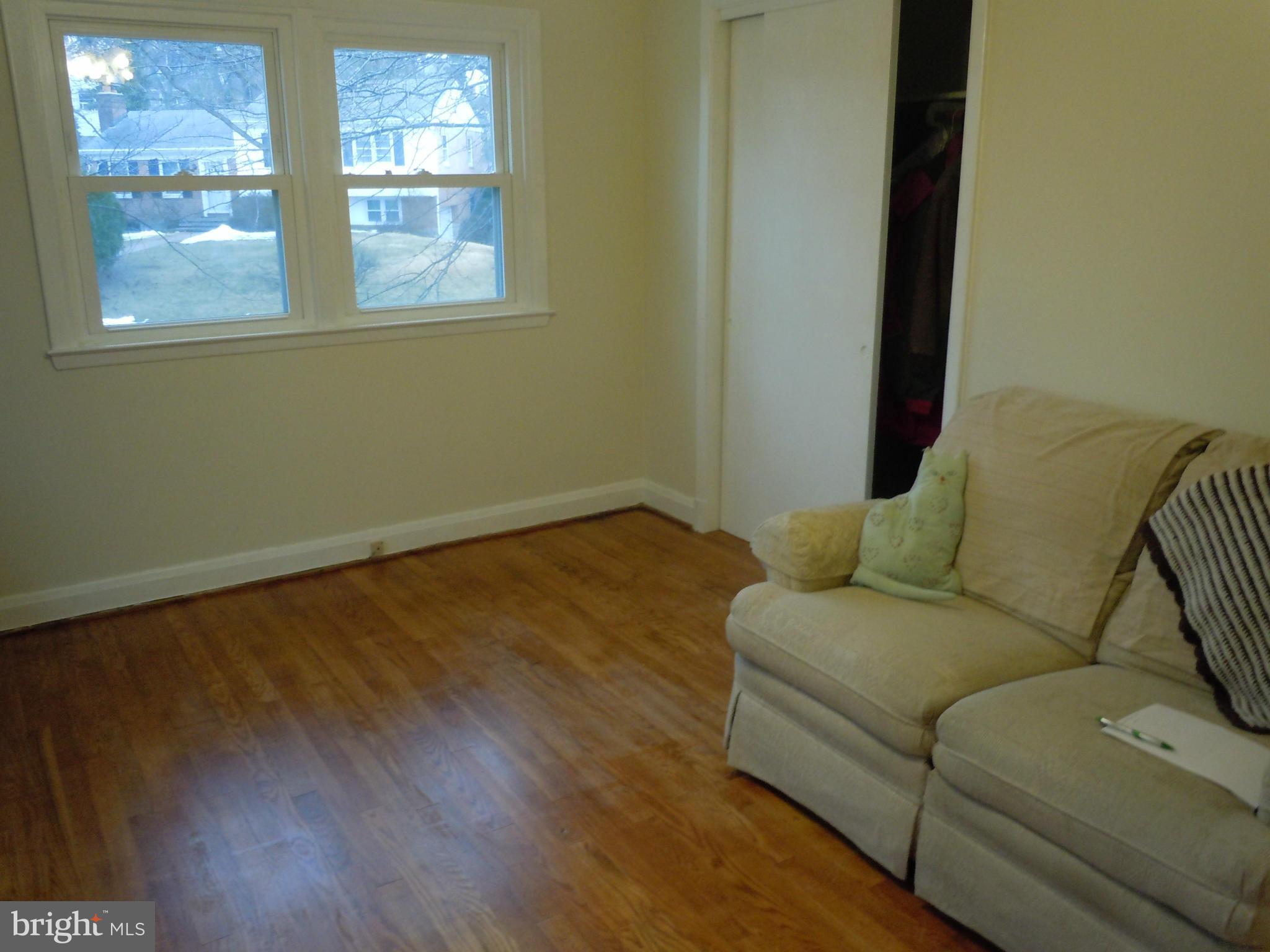 44 Croftley Road Lutherville-Timonium, MD 21093 - Photo 21 of 30 Bedroom 1