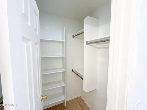 $2,300 | 1282 West Macaw Drive, Chandler, AZ 85286