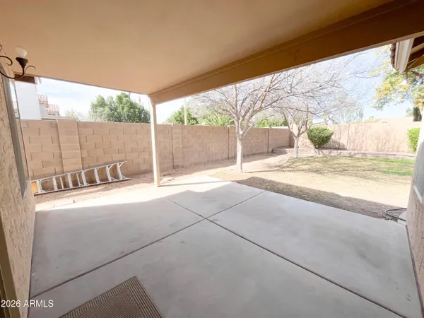$2,300 | 1282 West Macaw Drive, Chandler, AZ 85286
