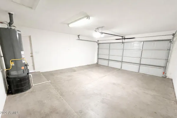 $2,300 | 1282 West Macaw Drive, Chandler, AZ 85286