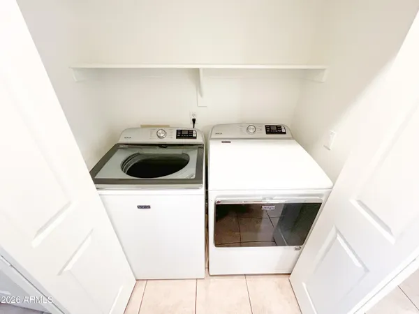 $2,300 | 1282 West Macaw Drive, Chandler, AZ 85286