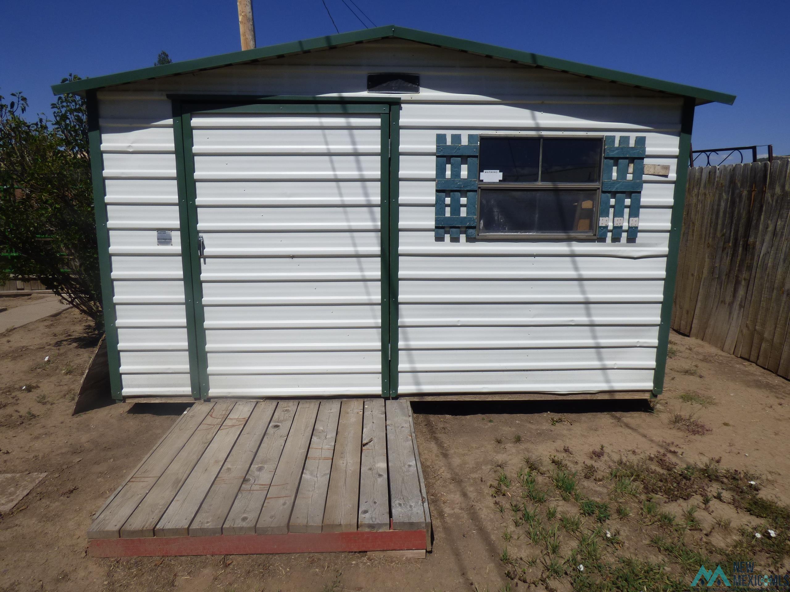 1422 Brilliant Street Raton, NM 87740 - Photo 35 of 39 Gallery Image 35