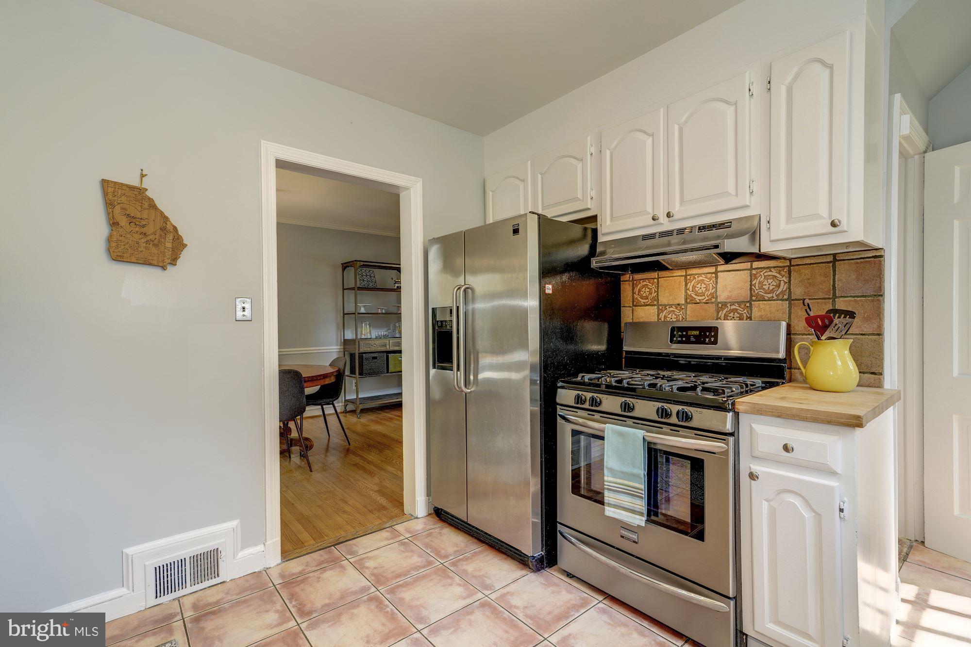 513 Mansfield Road Silver Spring, MD 20910 - Photo 10 of 28 Kitchen