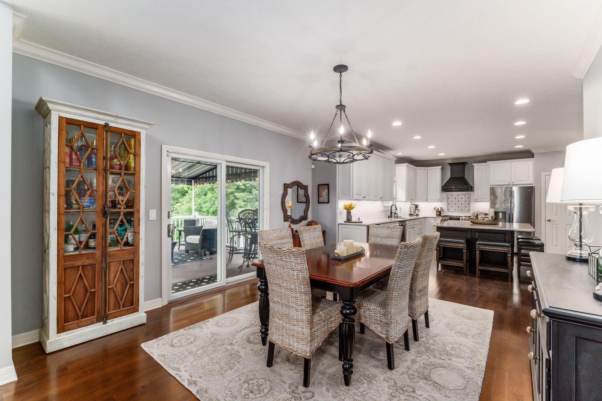 7749 Marrisey Loop Galena, OH 43021 - Photo 14 of 52 CASUAL DINING AREA
