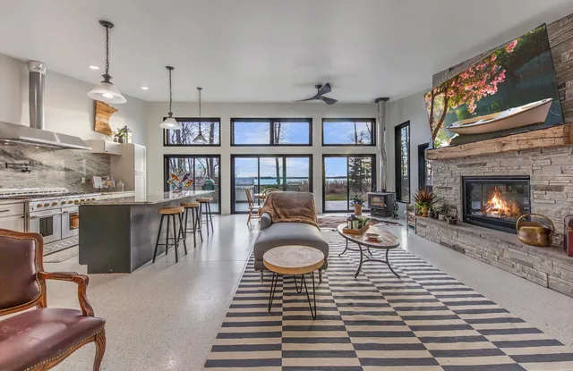 $850,000 | 4681 Mission Road Northeast, Bemidji, MN 56601