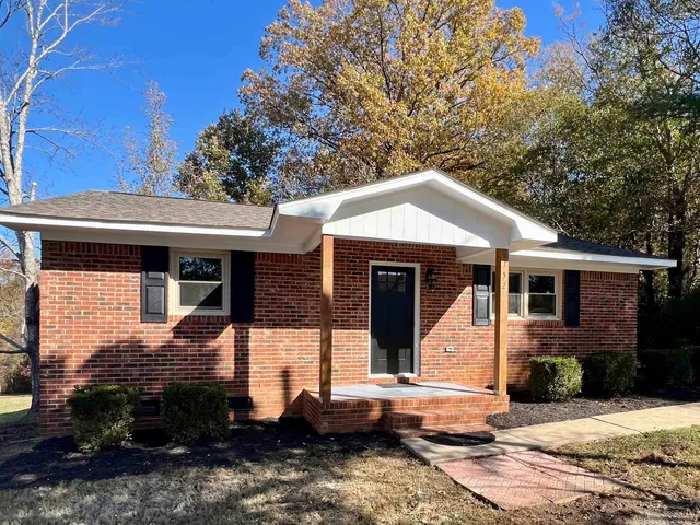 $179,900 | 152 South 789, Cowpens, SC 29330