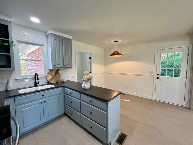 $179,900 | 152 South 789, Cowpens, SC 29330