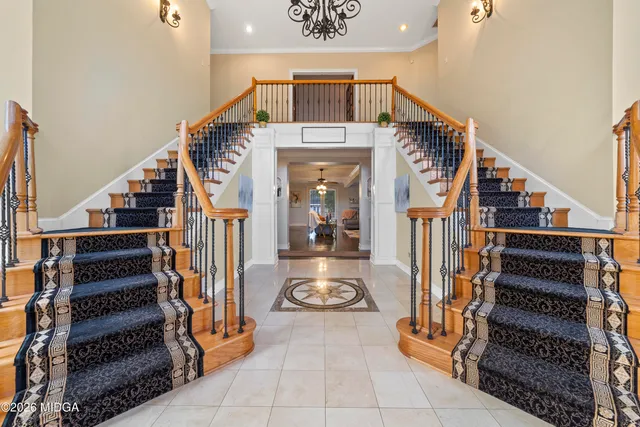 a view of a house with a outdoor space