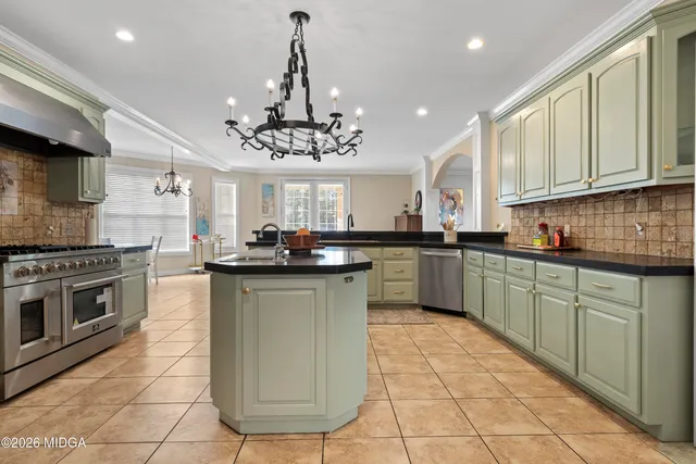 $950,000 | 354 Lite-N-Tie Road, Gray, GA 31032