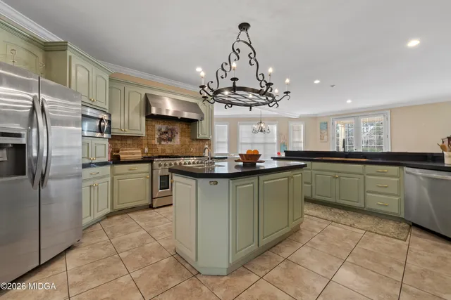 $950,000 | 354 Lite-N-Tie Road, Gray, GA 31032