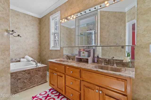 $950,000 | 354 Lite-N-Tie Road, Gray, GA 31032