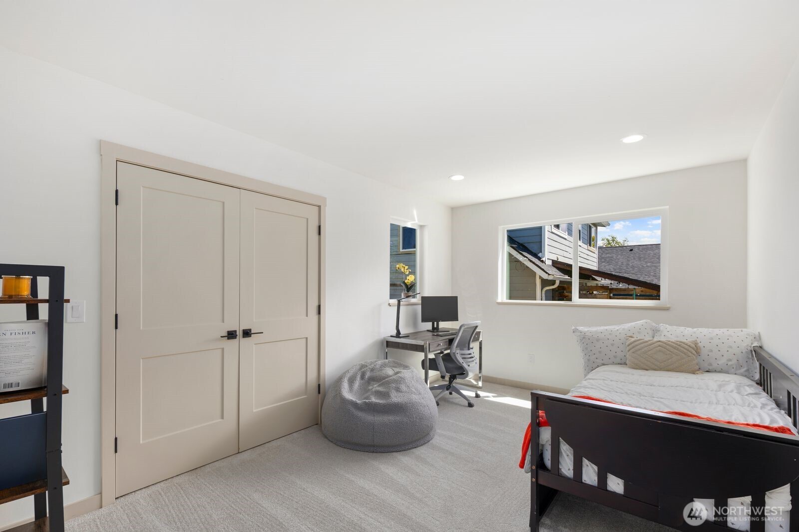 1249 Southwest 151st Street Seattle, WA 98166 - Photo 21 of 38