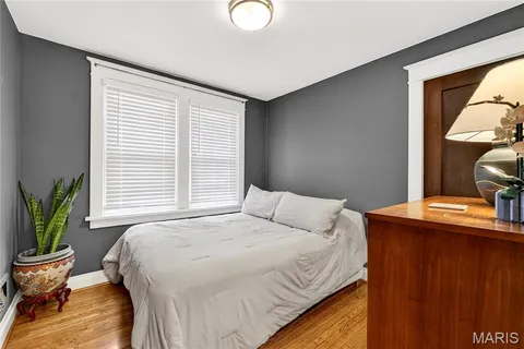 $274,900 | 6038 Columbia Avenue, St. Louis, MO 63139