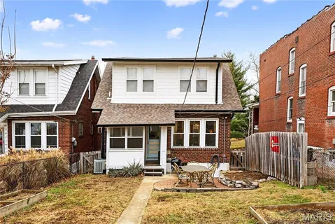 $274,900 | 6038 Columbia Avenue, St. Louis, MO 63139