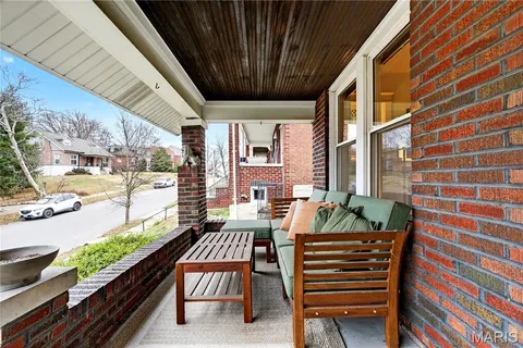 $274,900 | 6038 Columbia Avenue, St. Louis, MO 63139