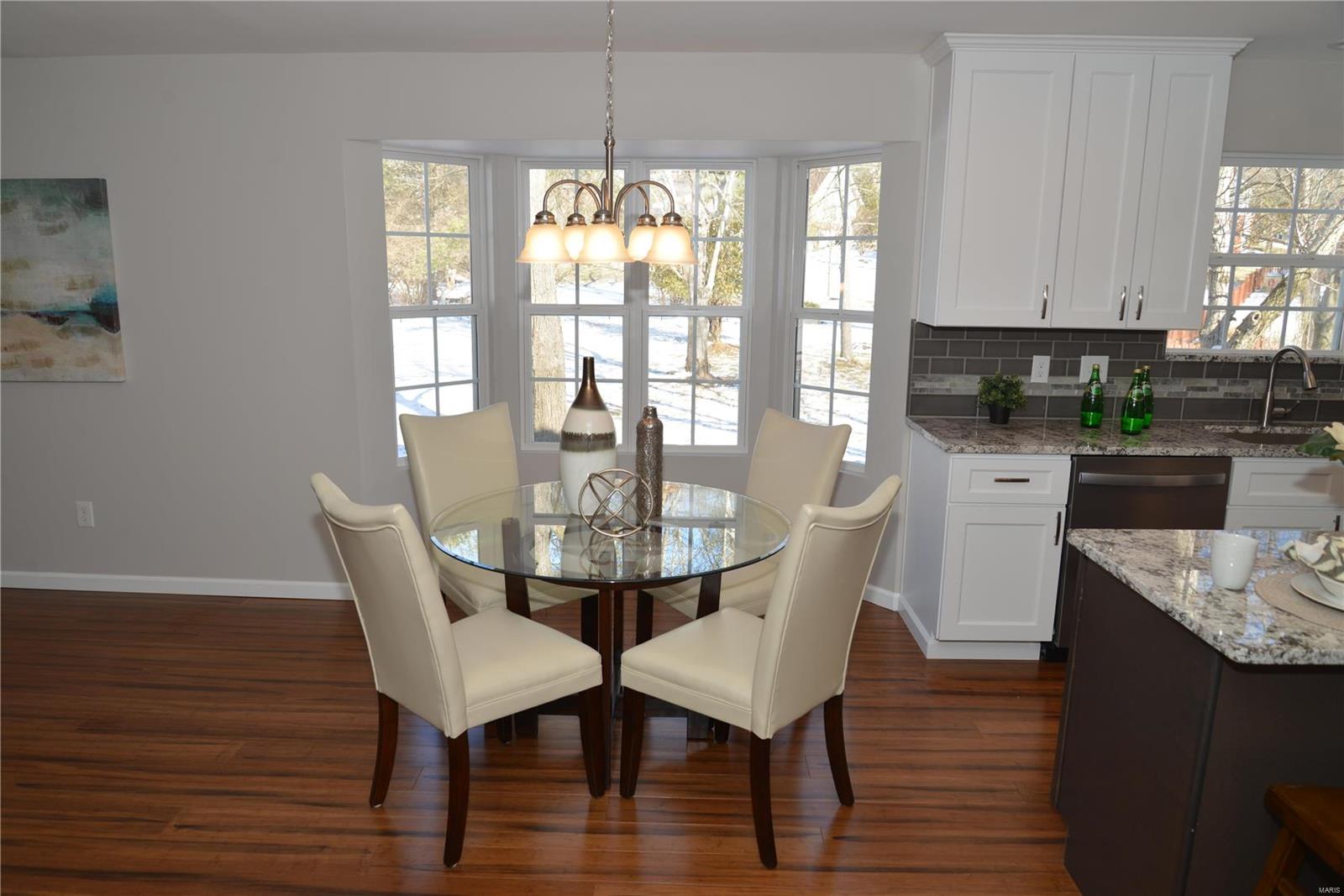 2748 Barrett Station Road St. Louis, MO 63131 - Photo 11 of 45 Gallery Image 11