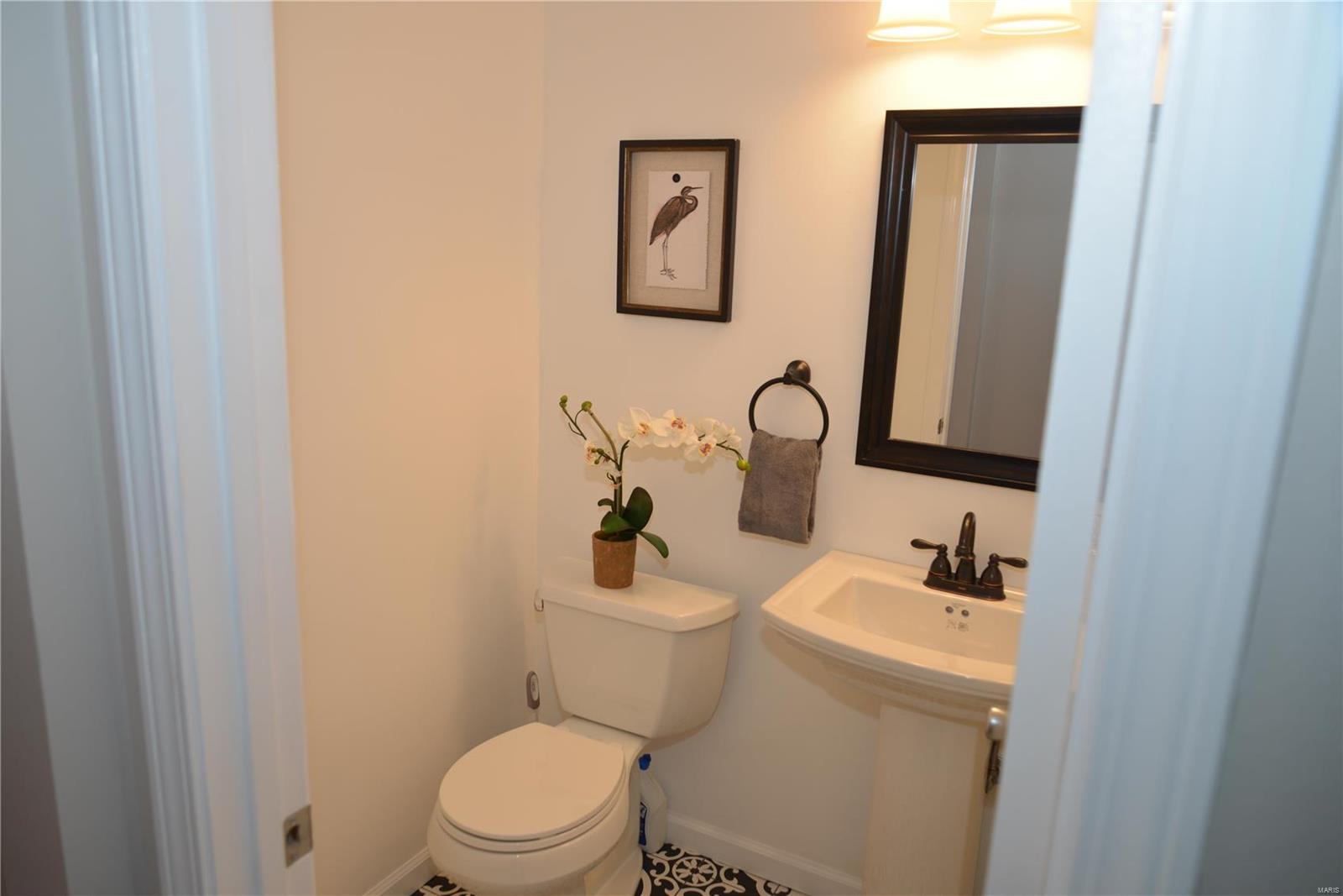 2748 Barrett Station Road St. Louis, MO 63131 - Photo 15 of 45 Gallery Image 15